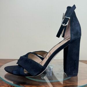 NEW Sam Edelman Yancy Ankle Strap Suede Heel Sandals - black